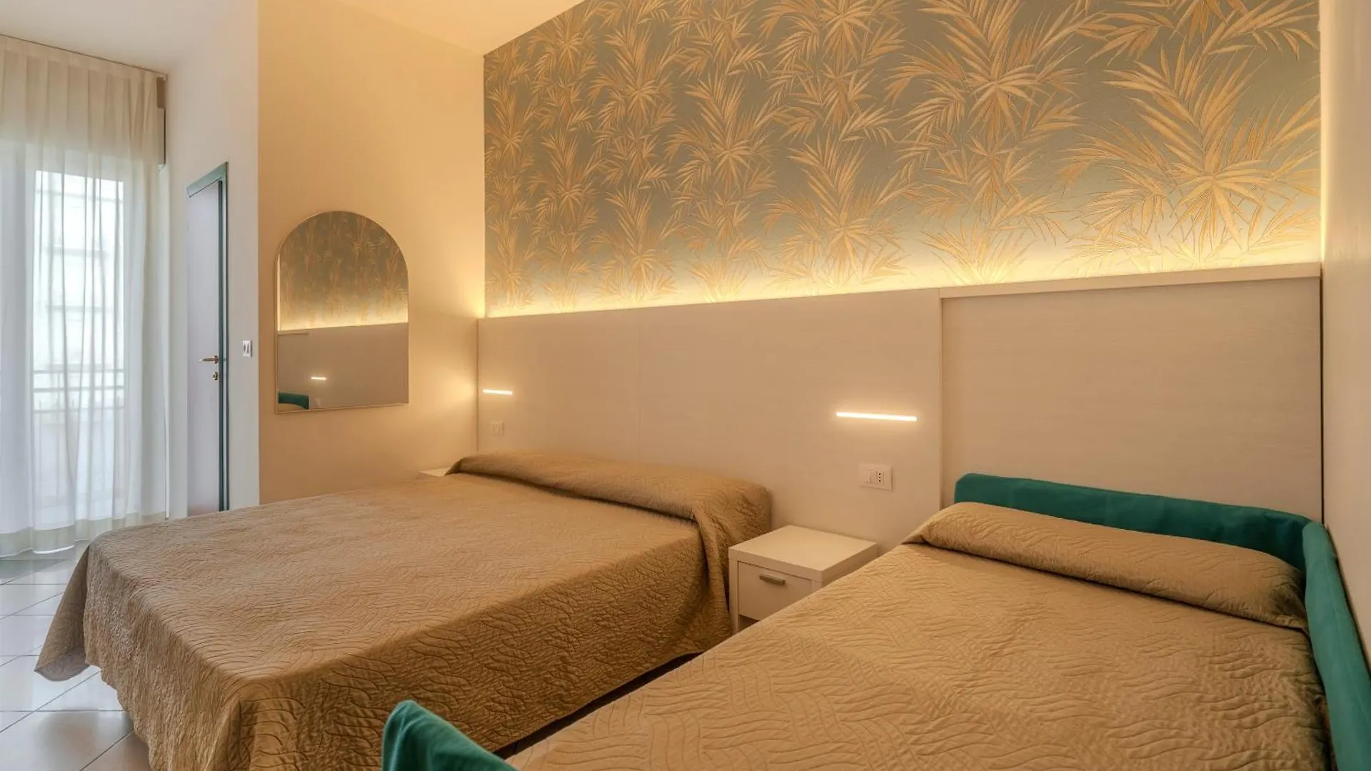 Hotel Faber Rimini 3*,  Italy
