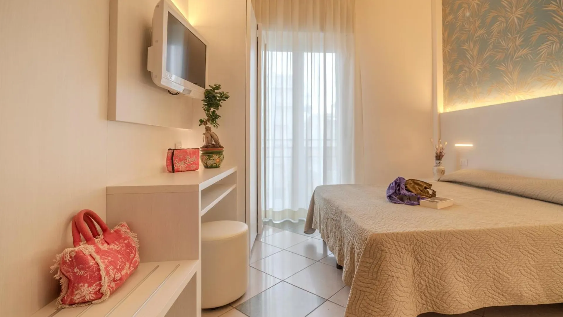 Hotel Faber Ρίμινι 3*,