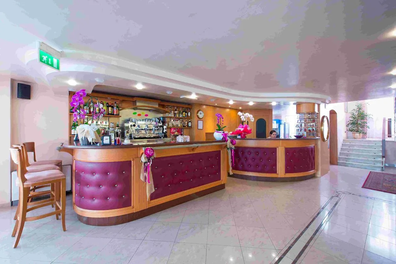 Hotel Faber Ρίμινι Ιταλία